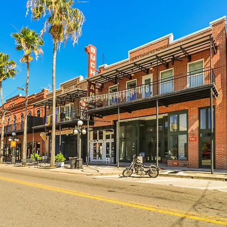 Frontdesk 1910 E 7Th Ave Apts Historic Ybor Tampa Appartamento Esterno foto